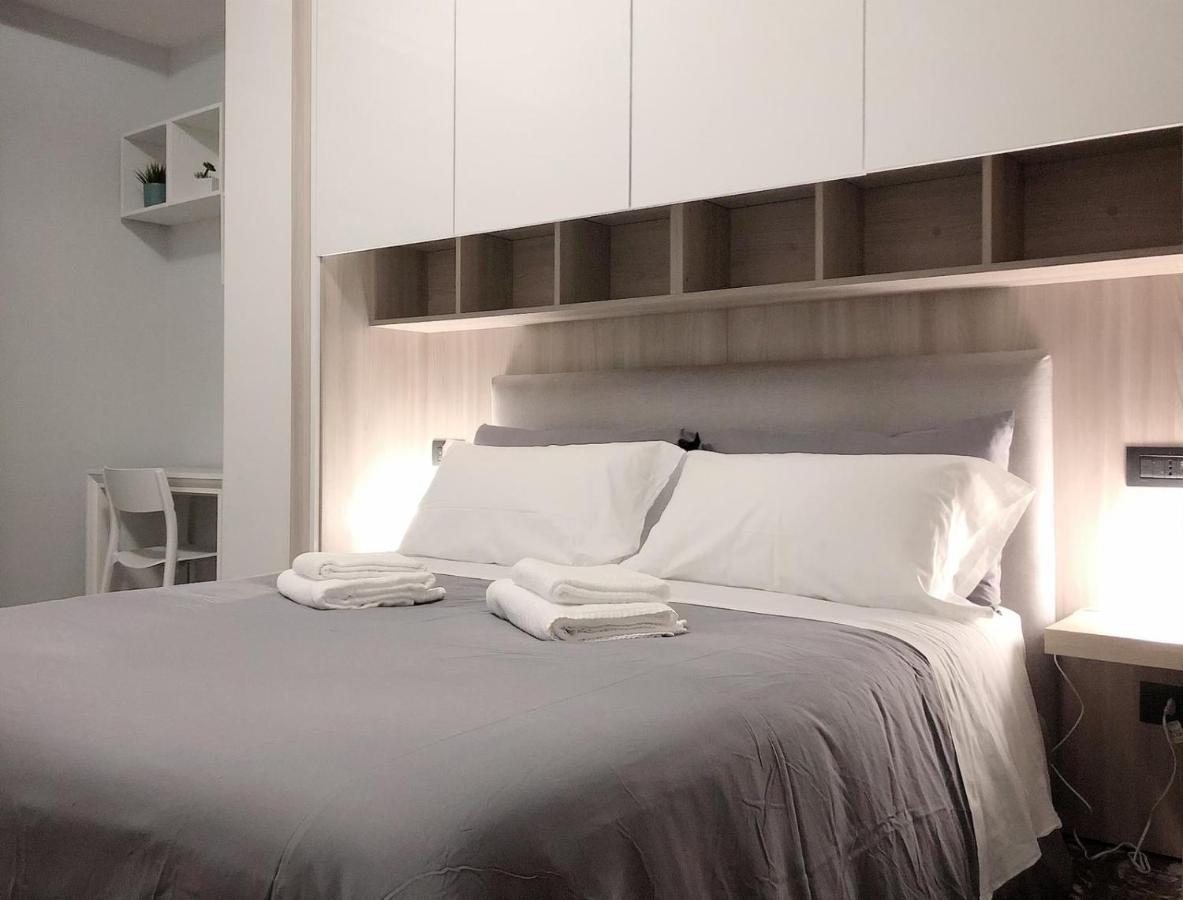 Bed&Coffee Napoli - Scarlatti Appartement Buitenkant foto